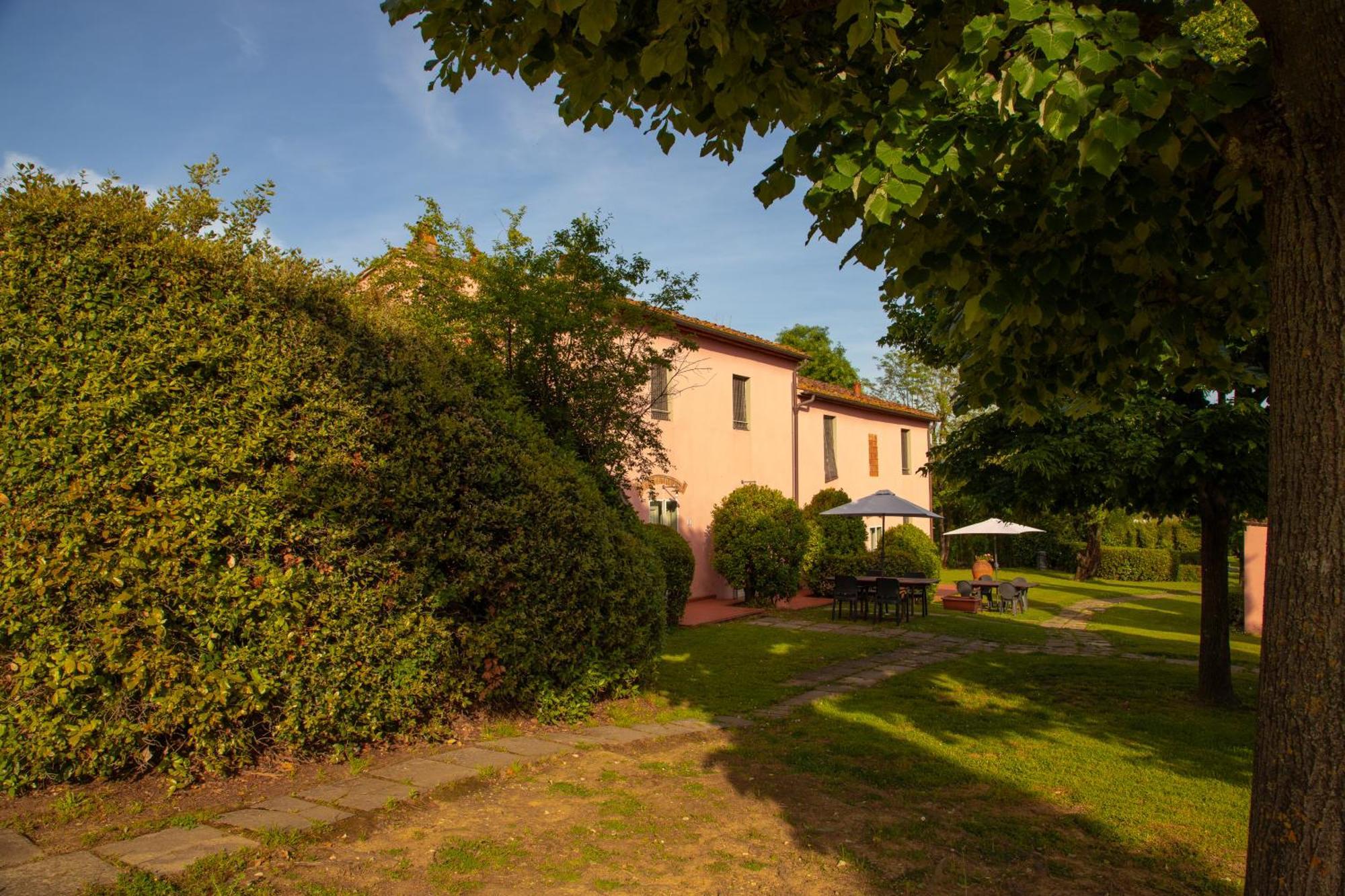 La Pescaia Casa Vacanza Larciano Exterior photo